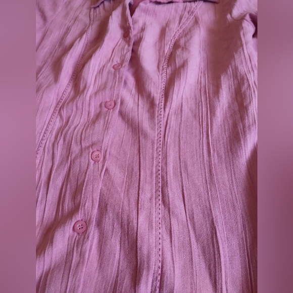 Ladies button down top - Picture 2 of 6
